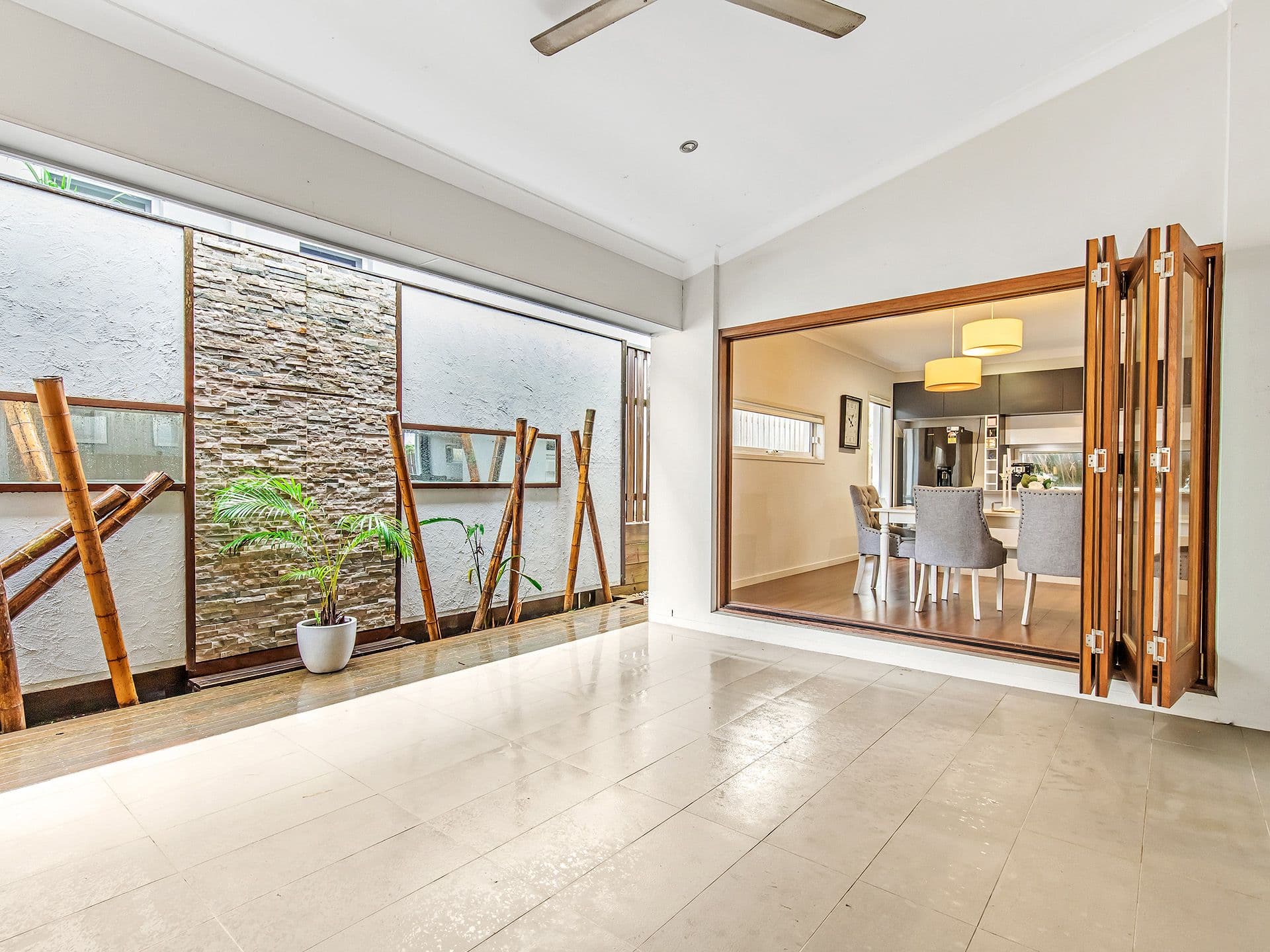 25 Landsdowne Drive, Ormeau Hills QLD 4208, Ormeau Hills - Thumbnail 2