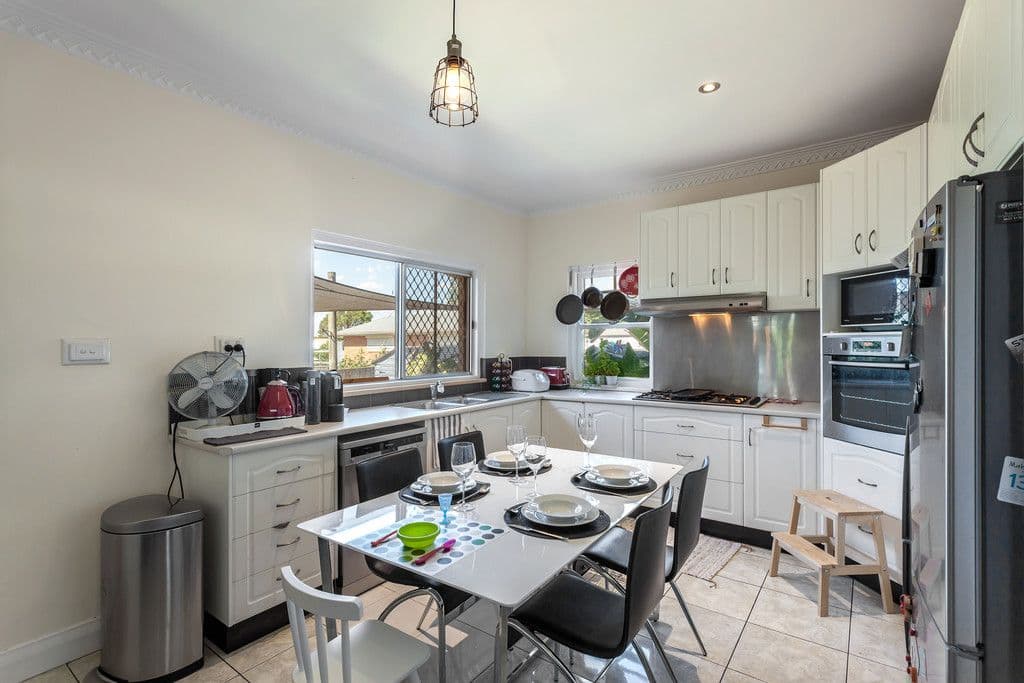 9 Avondale Street, Newtown QLD 4350, Newtown - Thumbnail 3