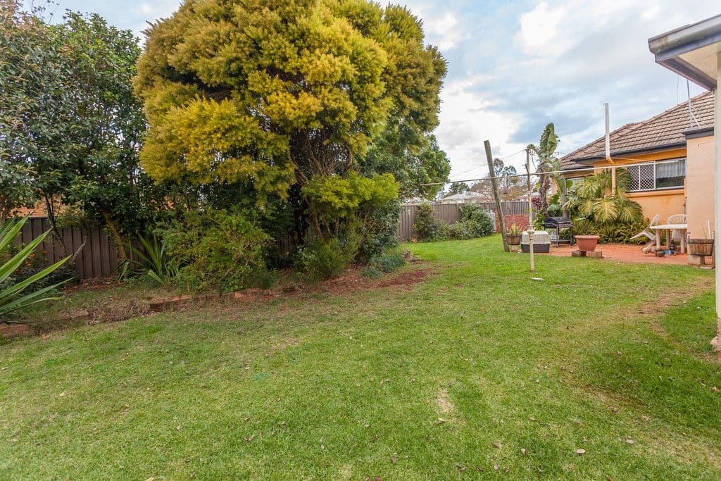 9 Avondale Street, Newtown QLD 4350, Newtown - Thumbnail 8