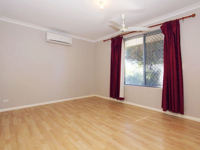 150 Illawarra Crescent, BALLAJURA WA 6066, Ballajura - Thumbnail 5