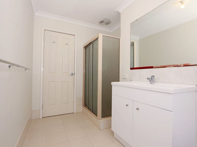 150 Illawarra Crescent, BALLAJURA WA 6066, Ballajura - Thumbnail 8