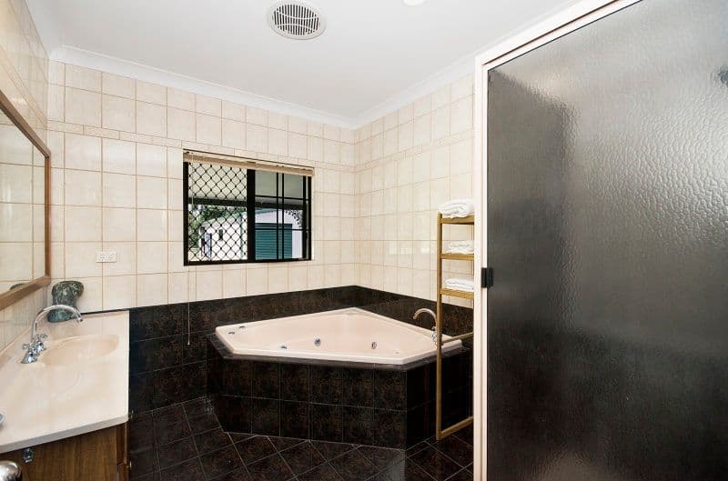 136 Toolakea Beach Road, Bluewater QLD 4818, Bluewater - Thumbnail 6