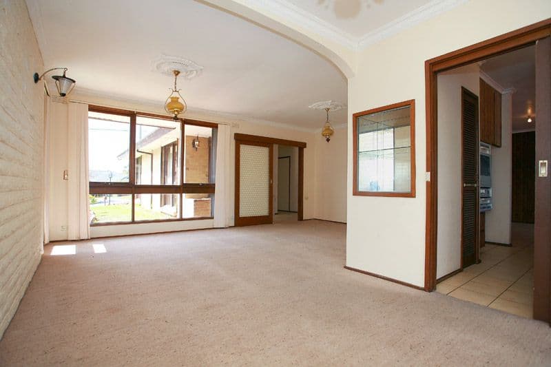 46 Winston Drive, DONCASTER VIC 3108, Doncaster - Thumbnail 3