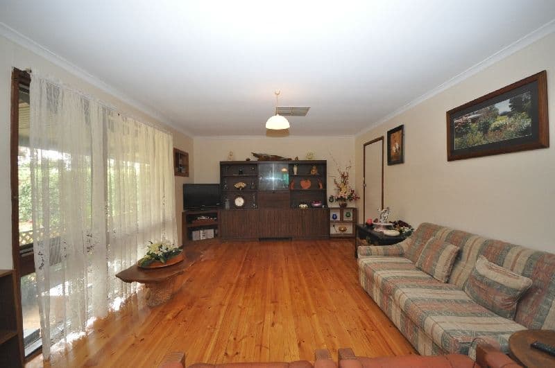 6 Lulama Crescent, MUNNO PARA SA 5115, Munno Para - Thumbnail 2