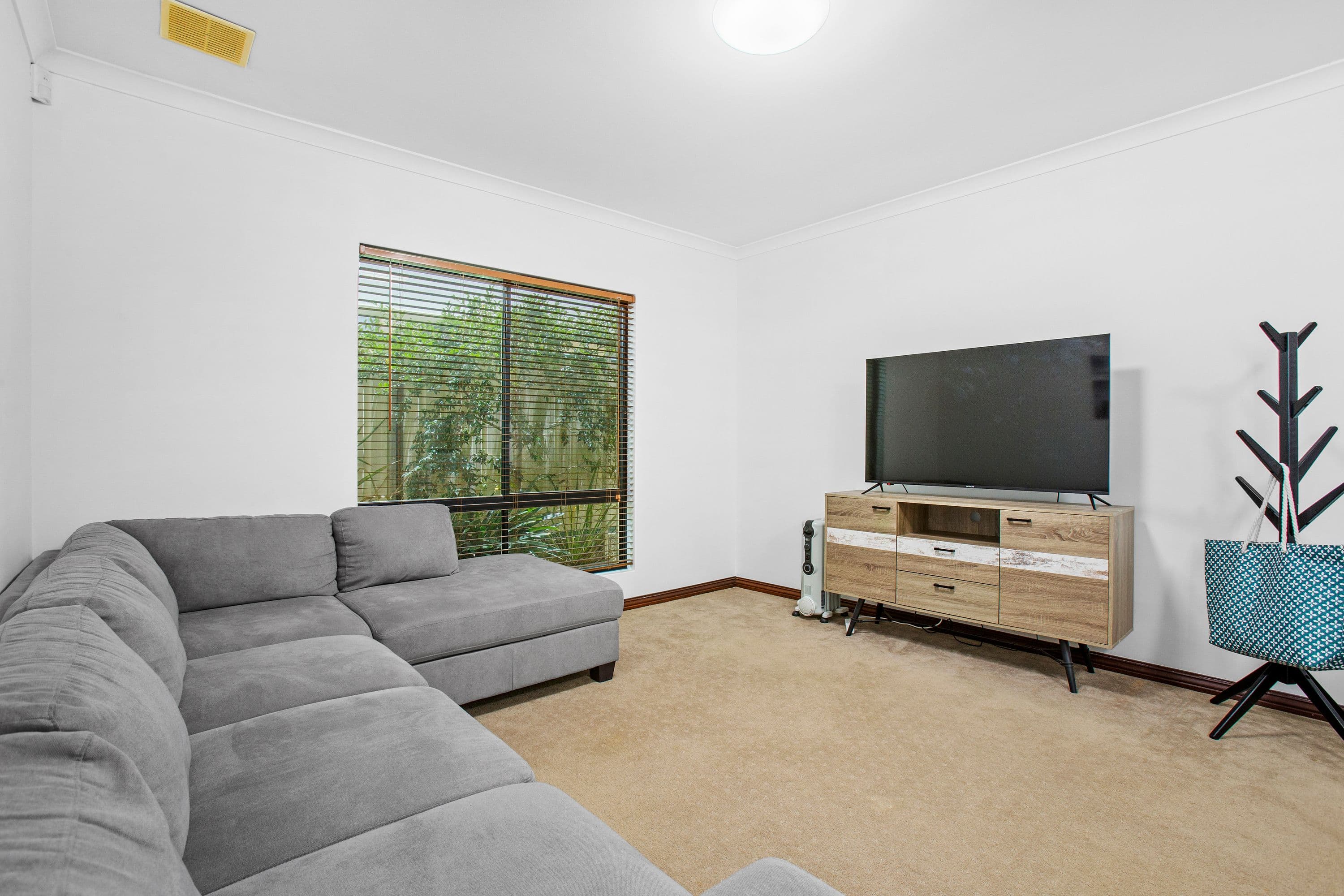 12 Sheringham Bend, Success WA 6164, Success - Thumbnail 4