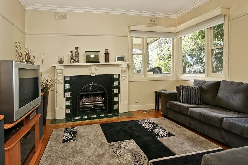 35 Commercial Road, FERNTREE GULLY VIC 3156, Ferntree Gully - Thumbnail 2