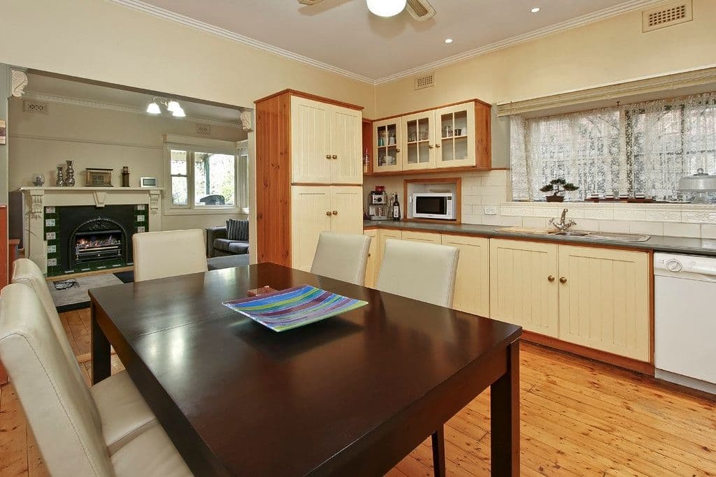 35 Commercial Road, FERNTREE GULLY VIC 3156, Ferntree Gully - Thumbnail 3