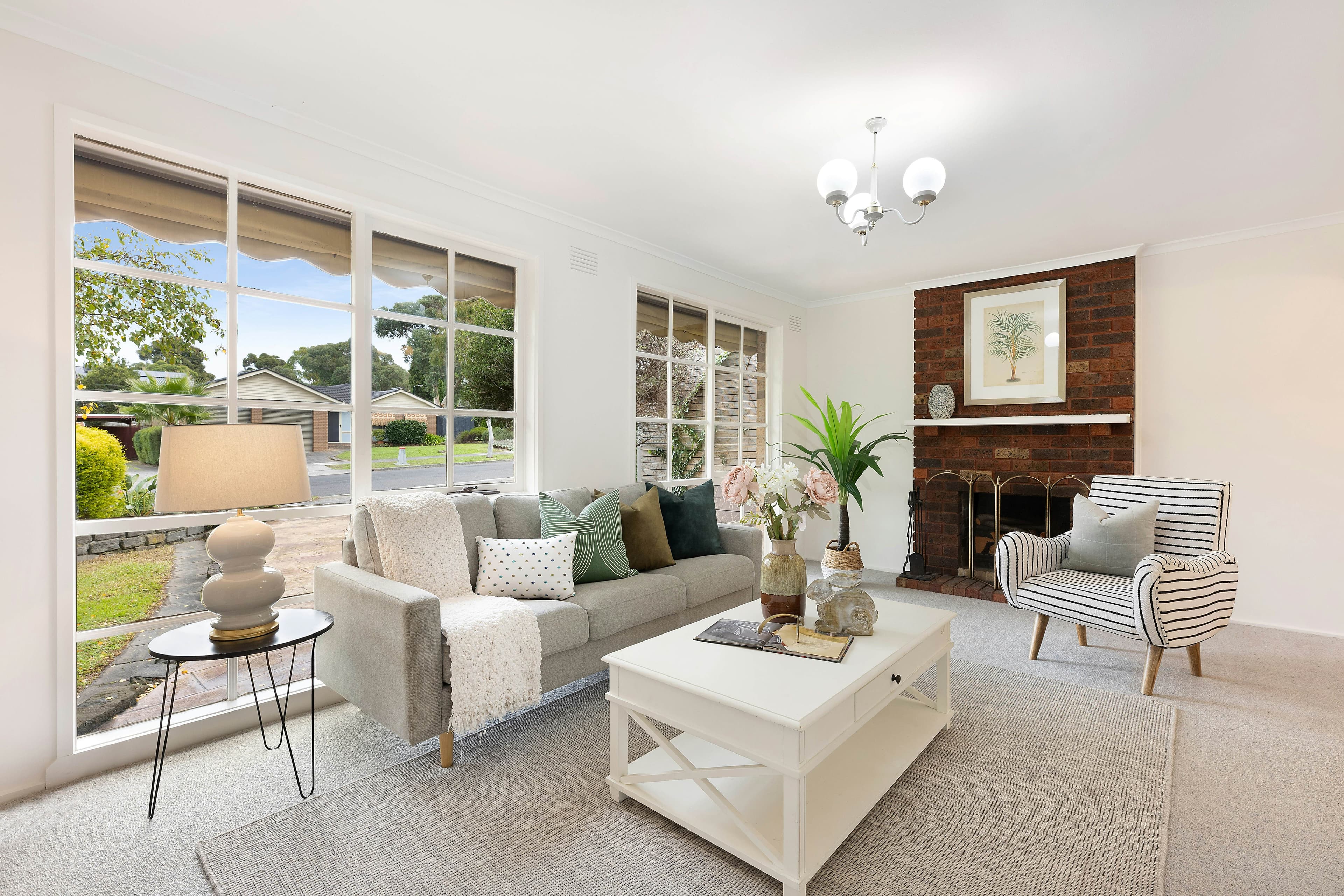 23 Avoca Way, Wantirna South VIC 3152, Wantirna South - Thumbnail 2