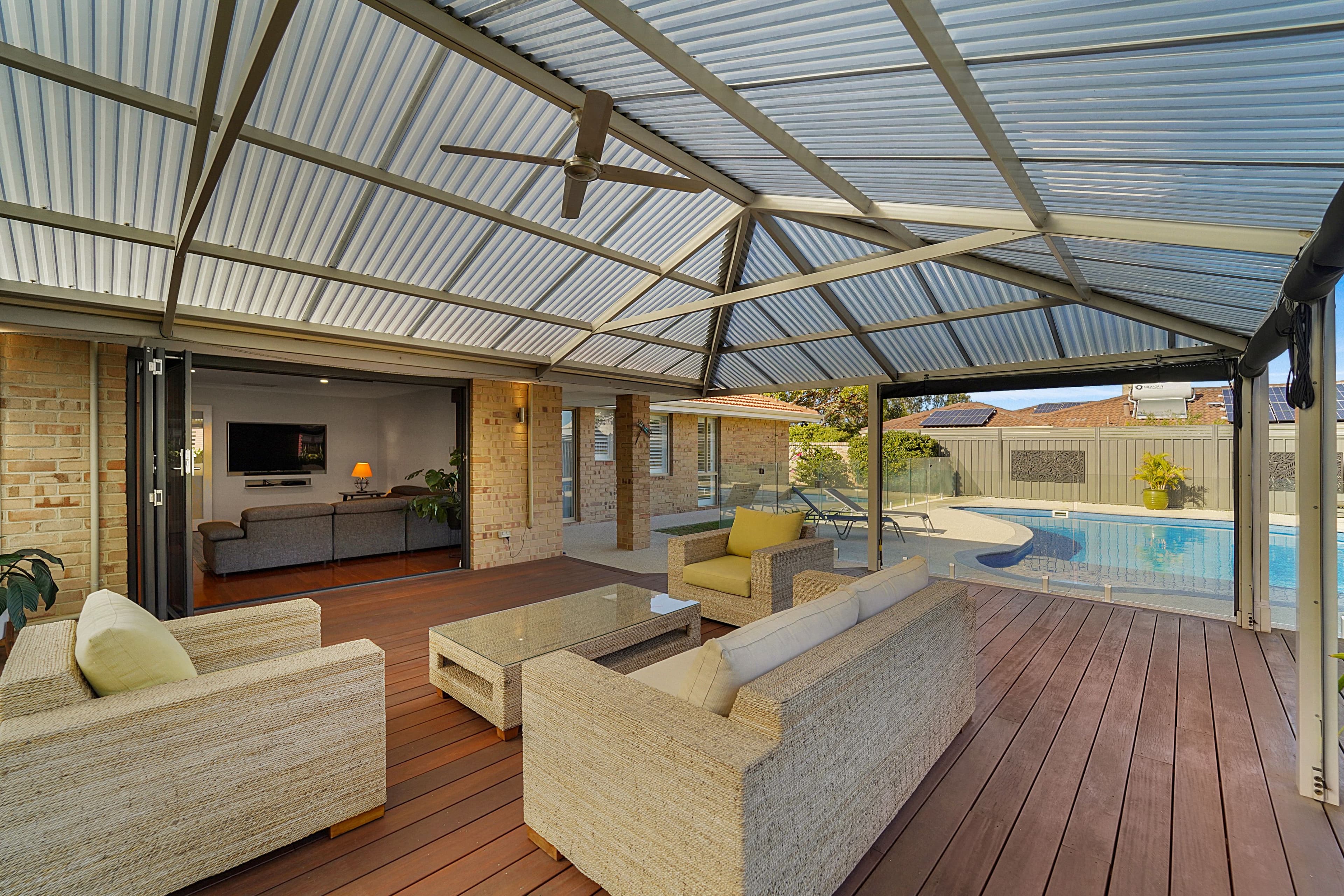 56 Castlecrag Drive, Kallaroo WA 6025, Kallaroo - Thumbnail 2