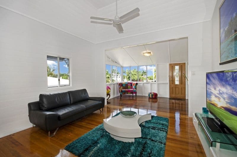 18 Tenth Avenue, RAILWAY ESTATE QLD 4810, Railway Estate - Thumbnail 2