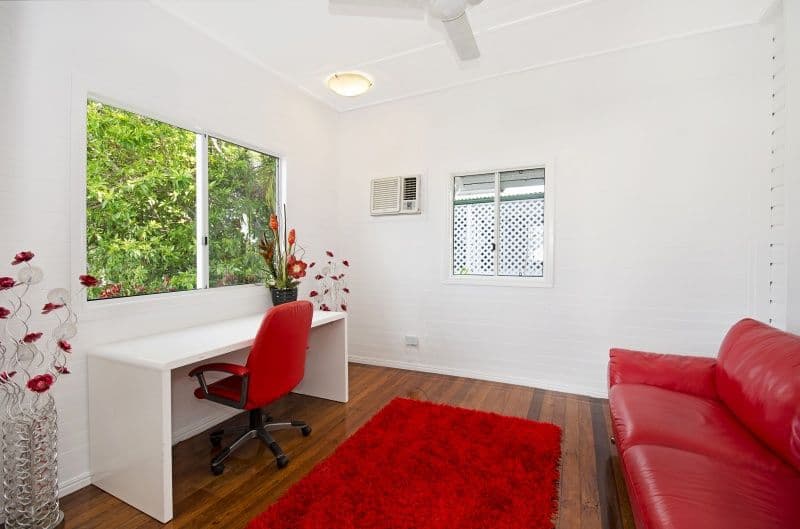 18 Tenth Avenue, RAILWAY ESTATE QLD 4810, Railway Estate - Thumbnail 8