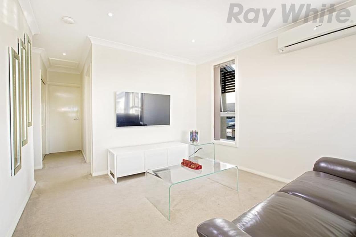 80 Hemsworth Avenue, MIDDLETON GRANGE NSW 2171, Middleton Grange - Thumbnail 3