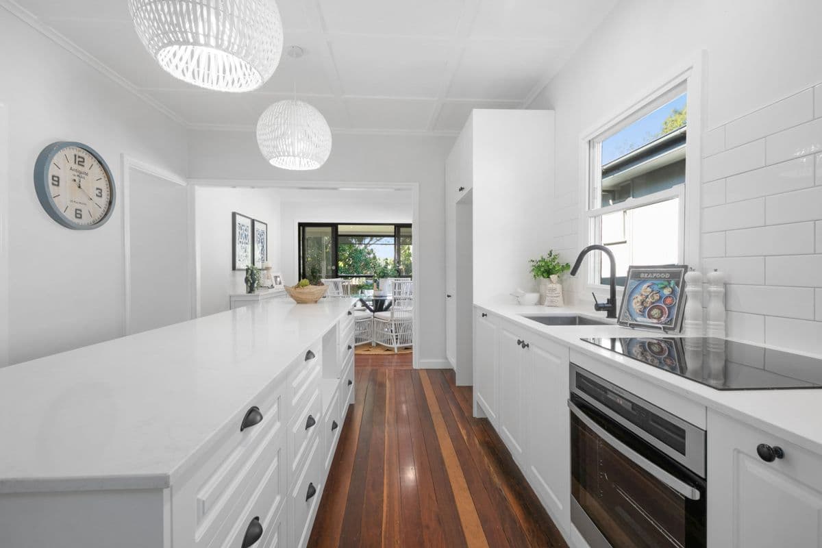 37 Wakefield Street, Albion QLD 4010, Albion - Thumbnail 2