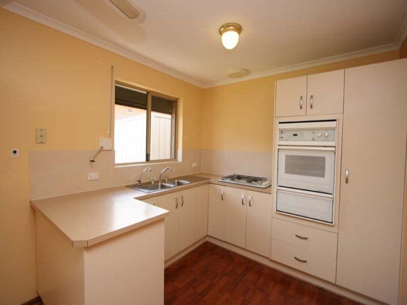 Unit 6  10-12 Fairford Terrace, SEMAPHORE PARK SA 5019, Semaphore Park - Thumbnail 3