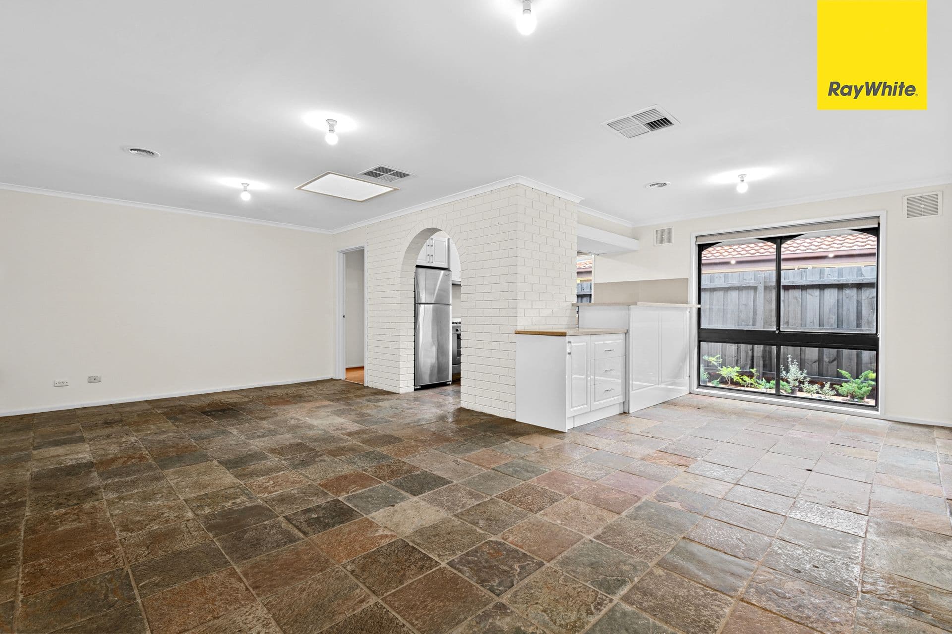 5 Heritage Way, Melton West VIC 3337, Melton West - Thumbnail 5