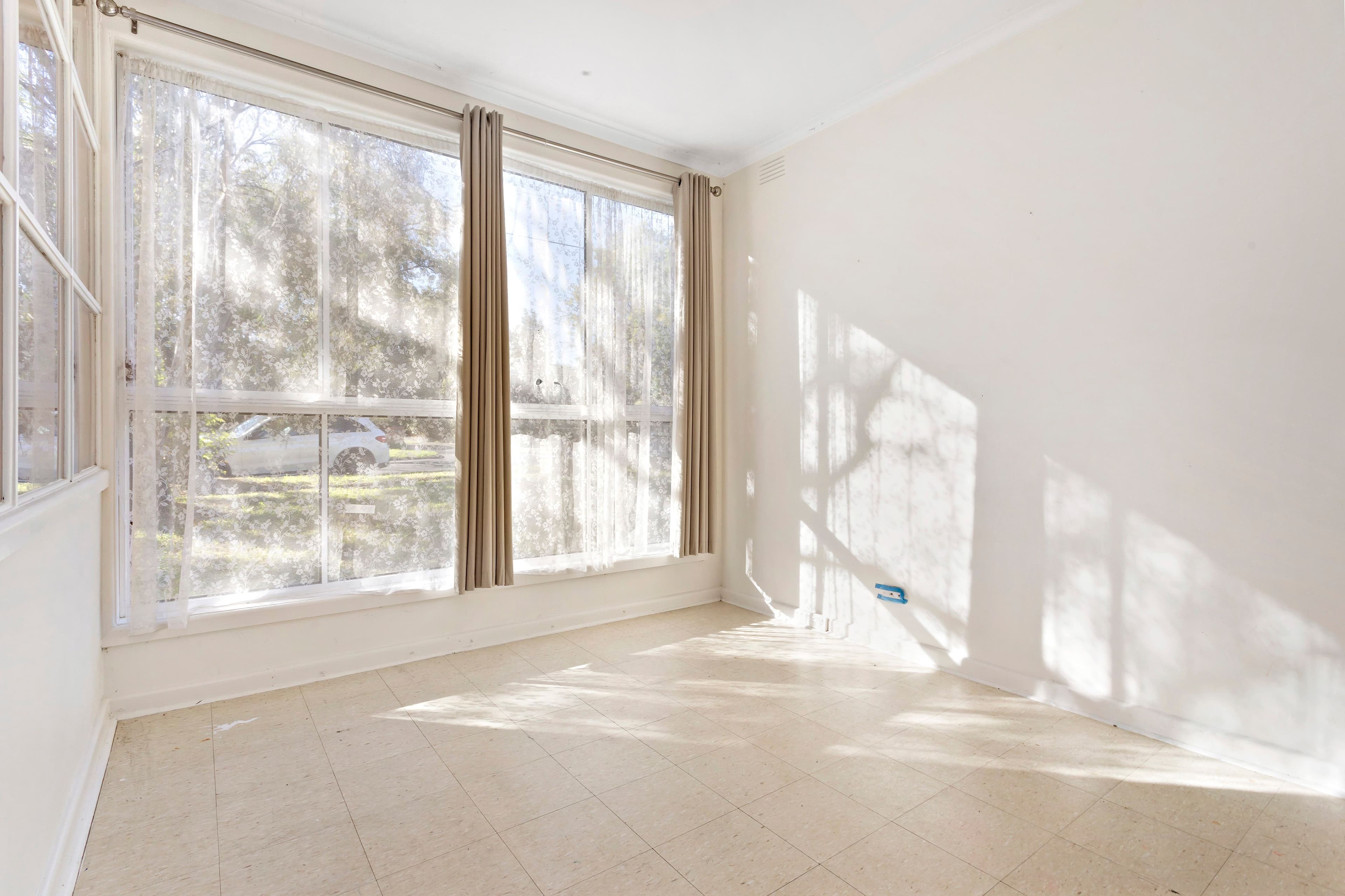 2 Torquay Avenue, Chadstone VIC 3148, Chadstone - Thumbnail 6