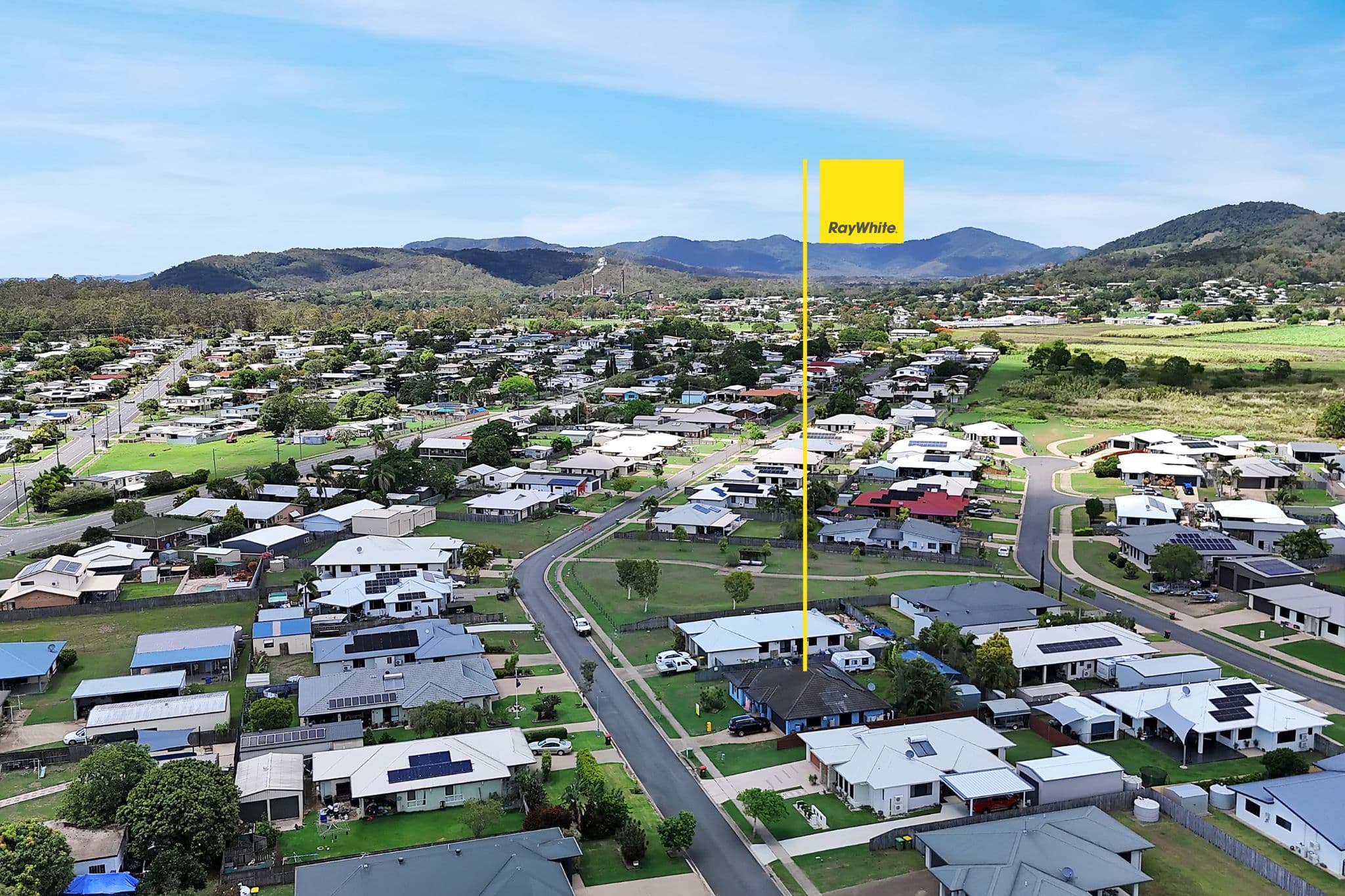 29 Pacific Avenue, Sarina QLD 4737, Sarina - Thumbnail 2
