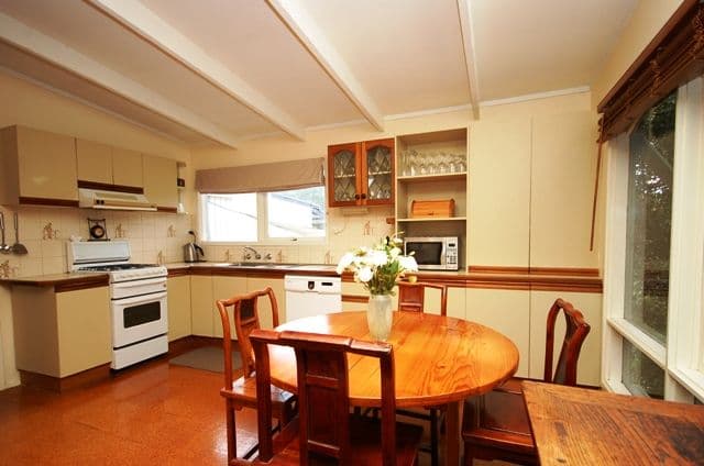 85 Quinn Crescent, MOUNT EVELYN VIC 3796, Mount Evelyn - Thumbnail 3