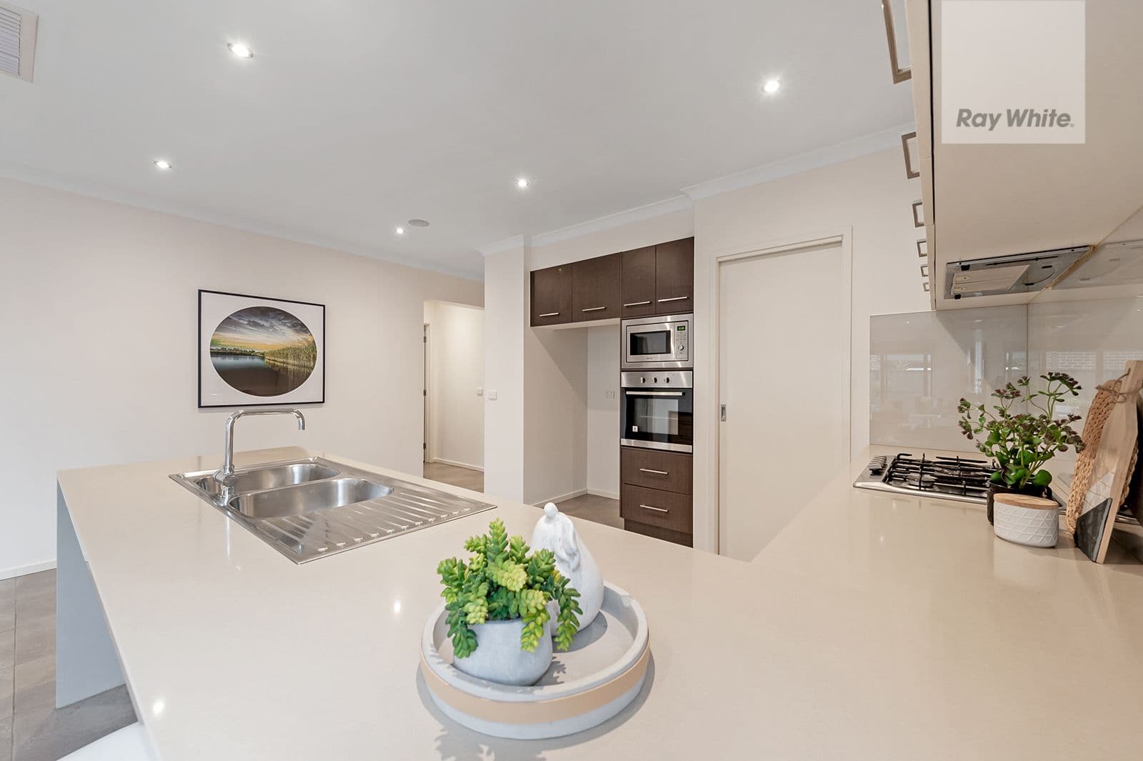 25 Bridgehaven Drive, Craigieburn VIC 3064, Craigieburn - Thumbnail 3