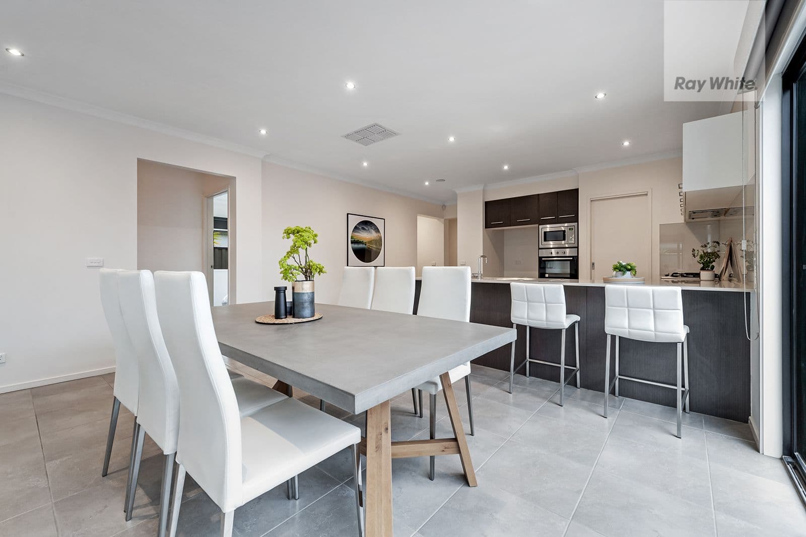 25 Bridgehaven Drive, Craigieburn VIC 3064, Craigieburn - Thumbnail 6