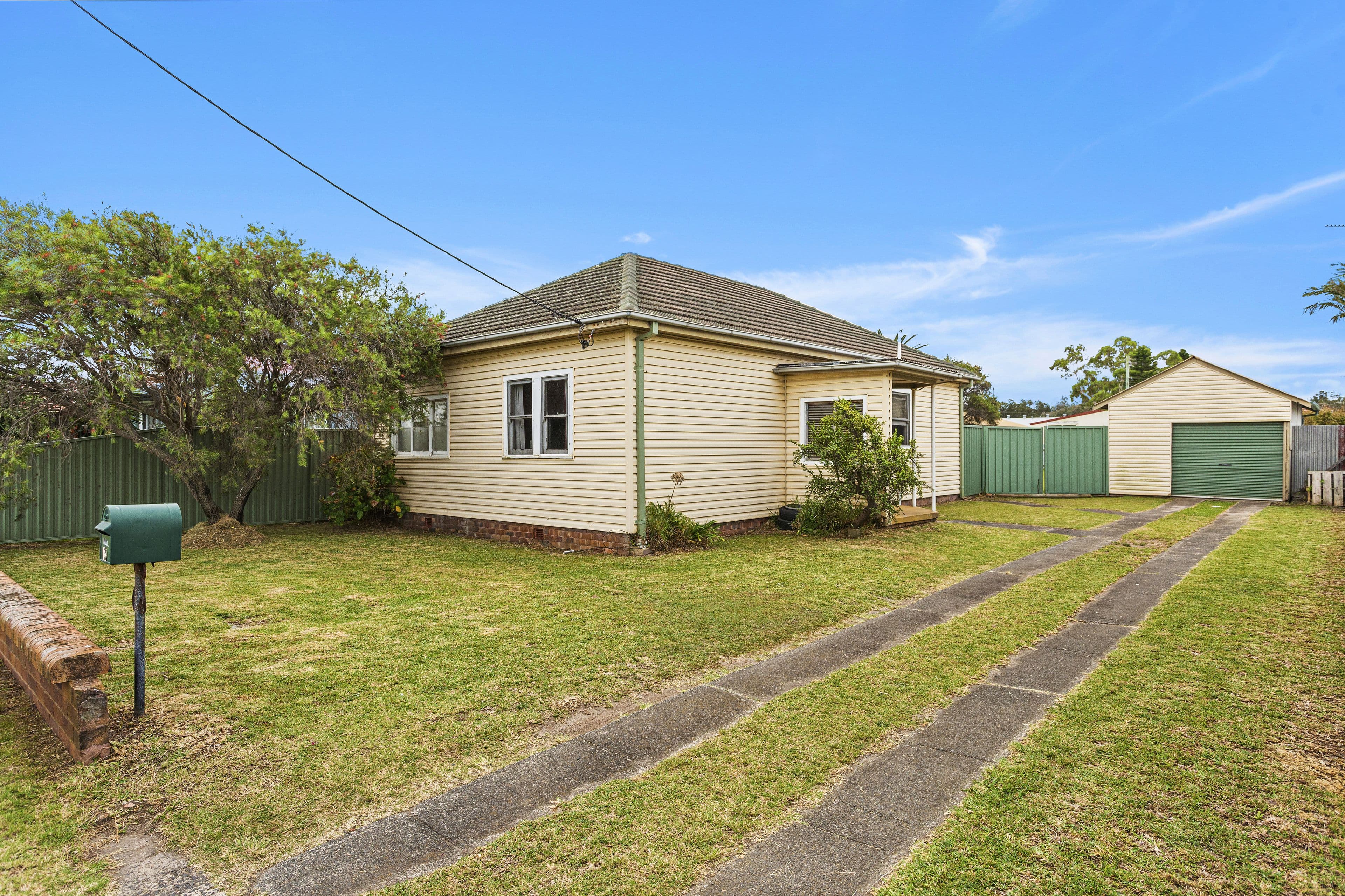 32 Addison Avenue, Lake Illawarra NSW 2528, Lake Illawarra - Image 1