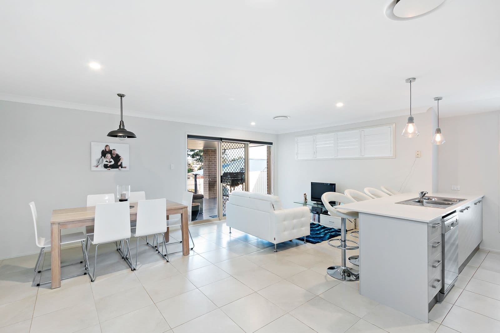 26 Craighill Crescent, Cameron Park - Thumbnail 3