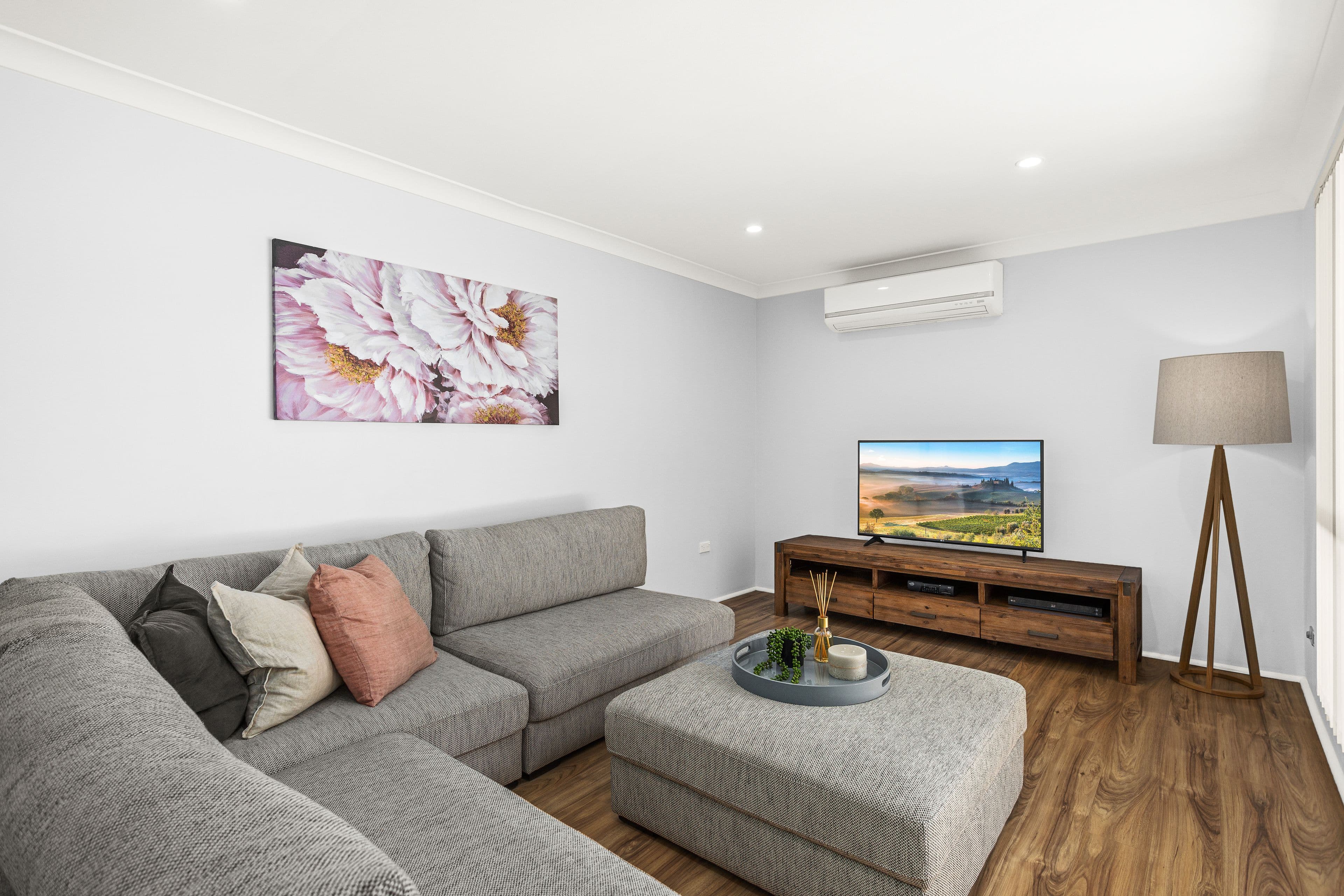 30 Hopman Crescent, Berkeley NSW 2506, Berkeley - Thumbnail 2