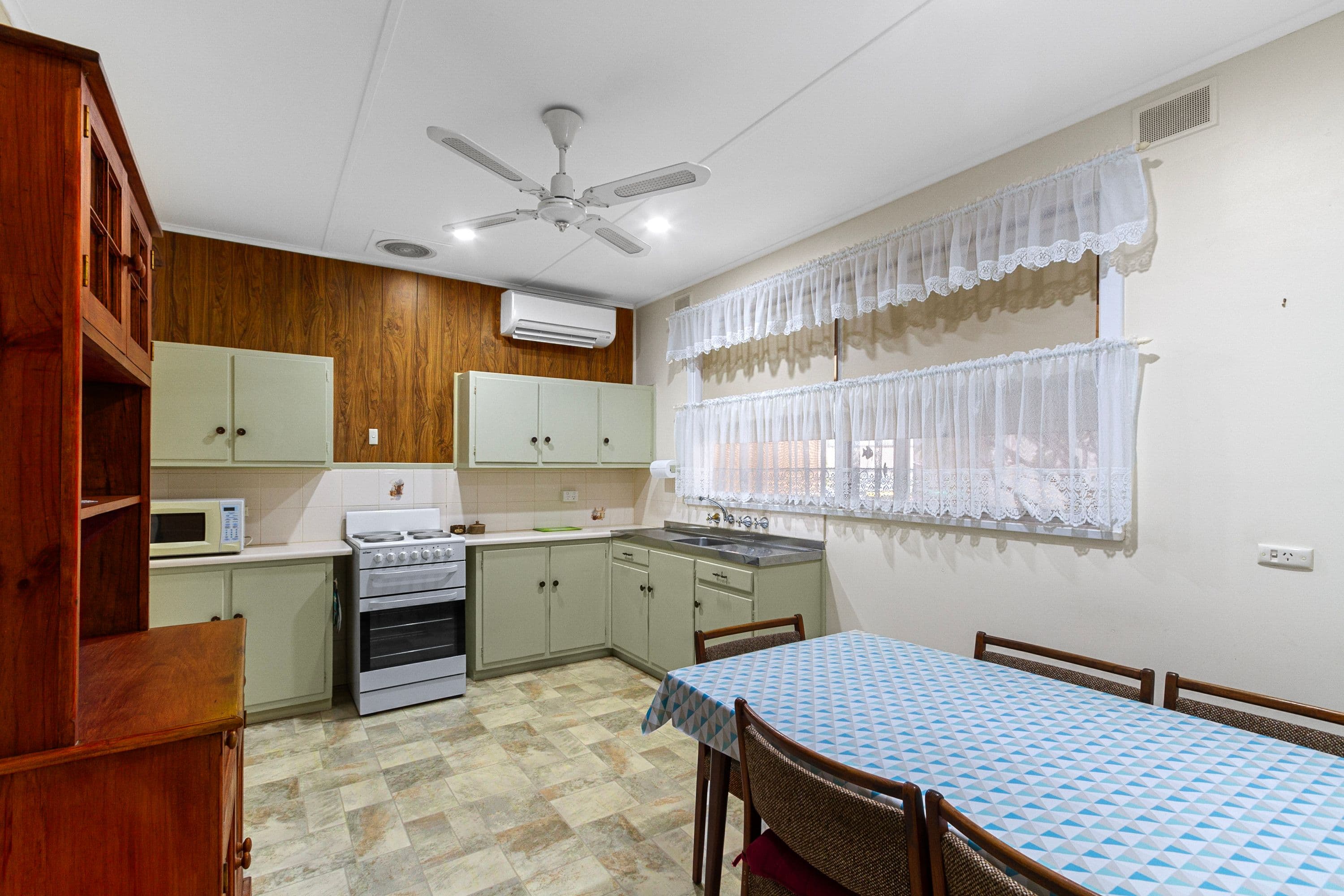 6 The Crescent, Ardrossan SA 5571, Ardrossan - Thumbnail 5