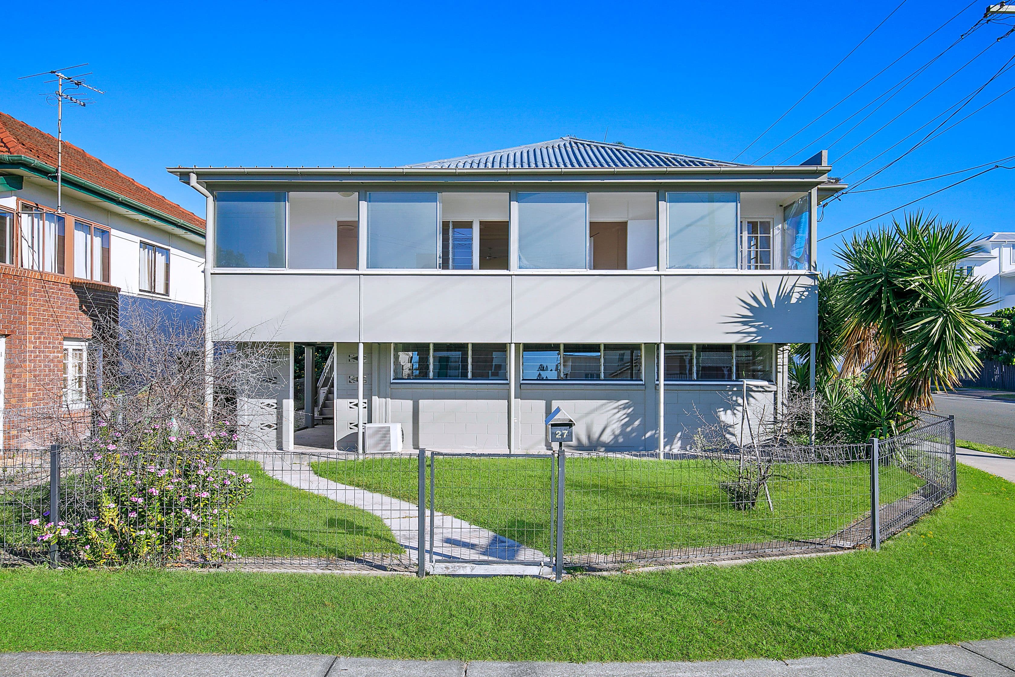 27 Fifth Avenue, Scarborough QLD 4020, Scarborough - Thumbnail 3