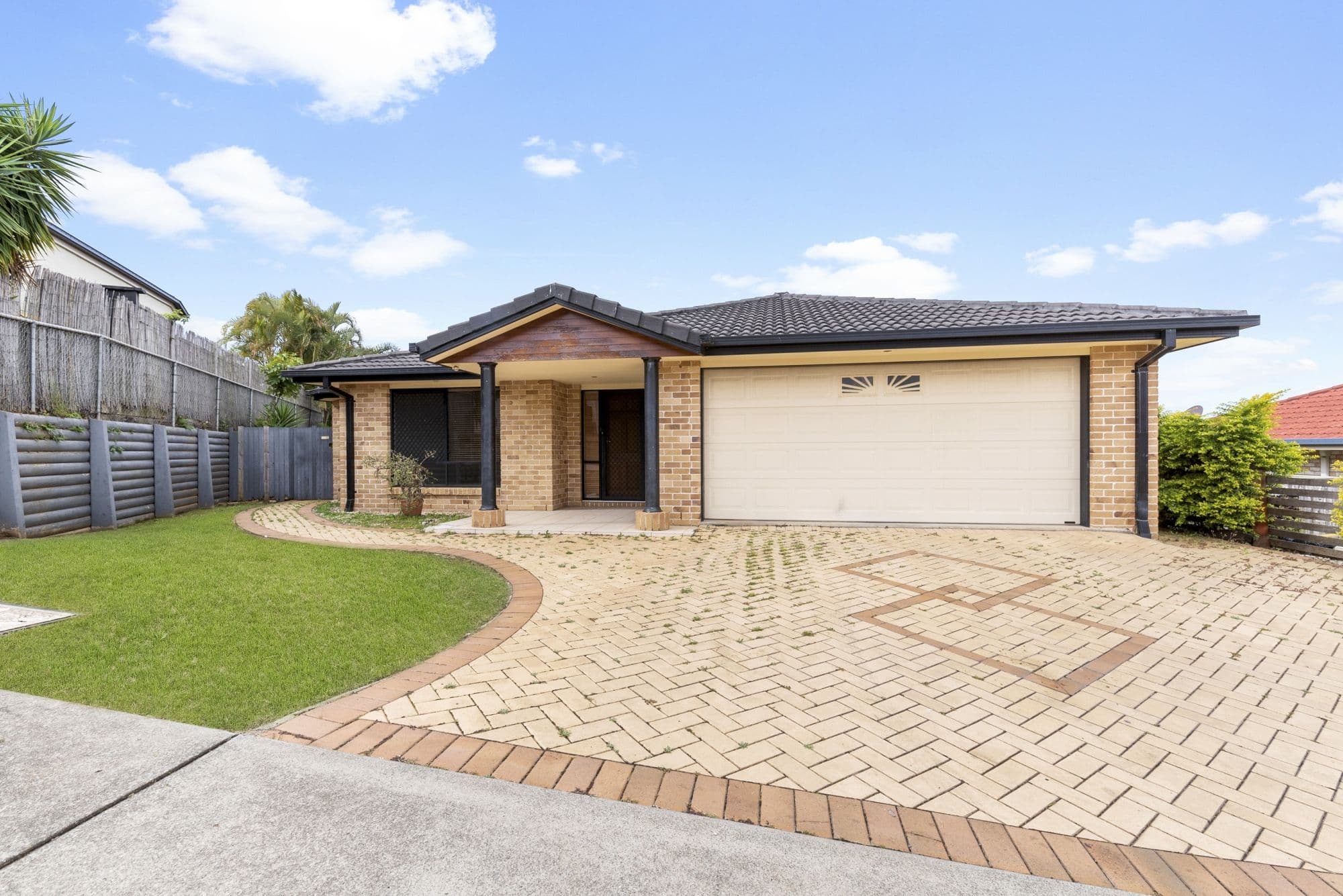8 Raimondo Court, Dakabin QLD 4503, Dakabin - Thumbnail 2