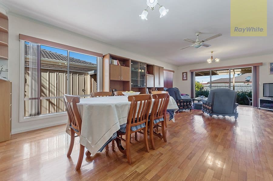 56 Kennedy Parade, Roxburgh Park VIC 3064, Roxburgh Park - Thumbnail 6