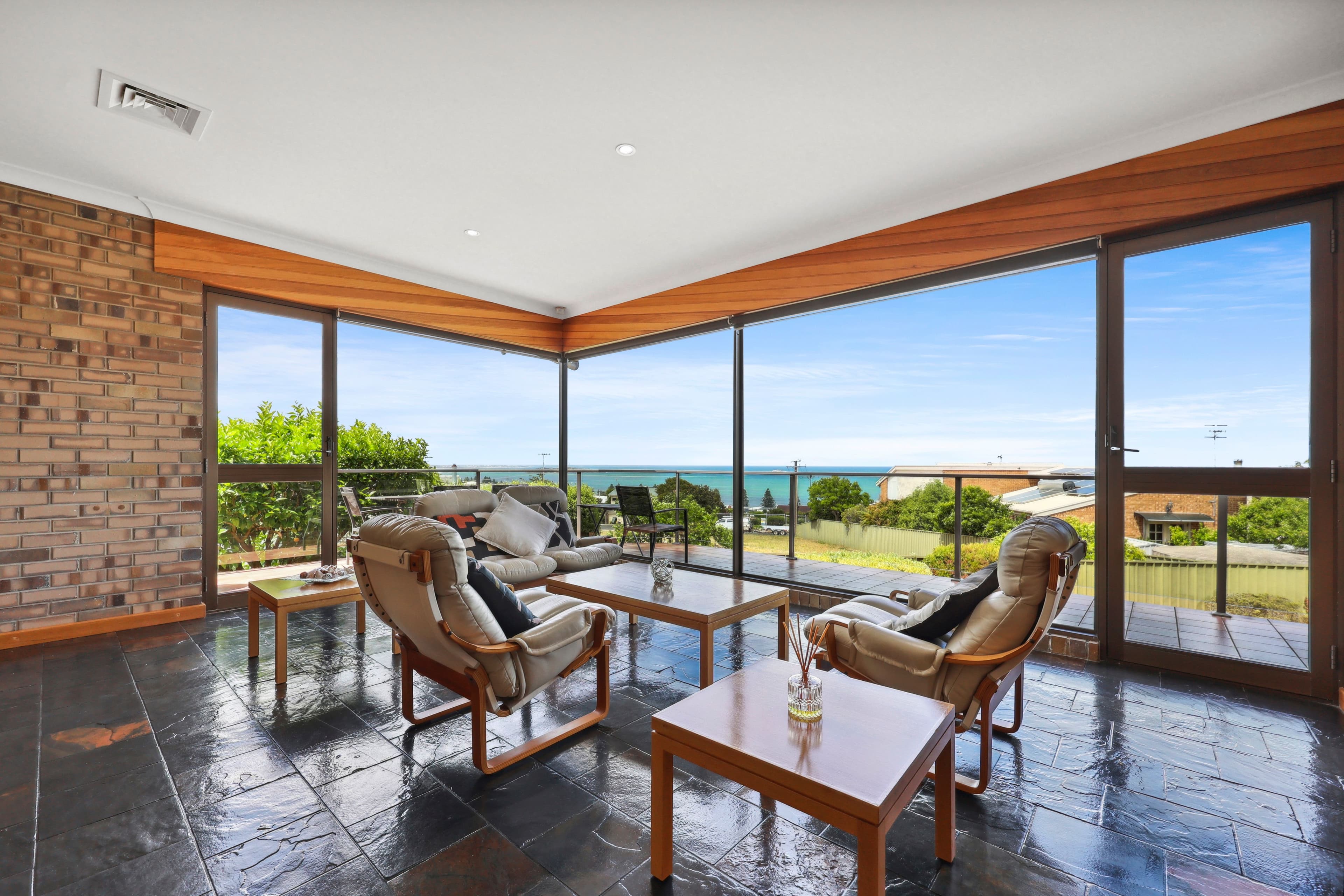 6 Hodge Avenue, Encounter Bay SA 5211, Encounter Bay - Thumbnail 3