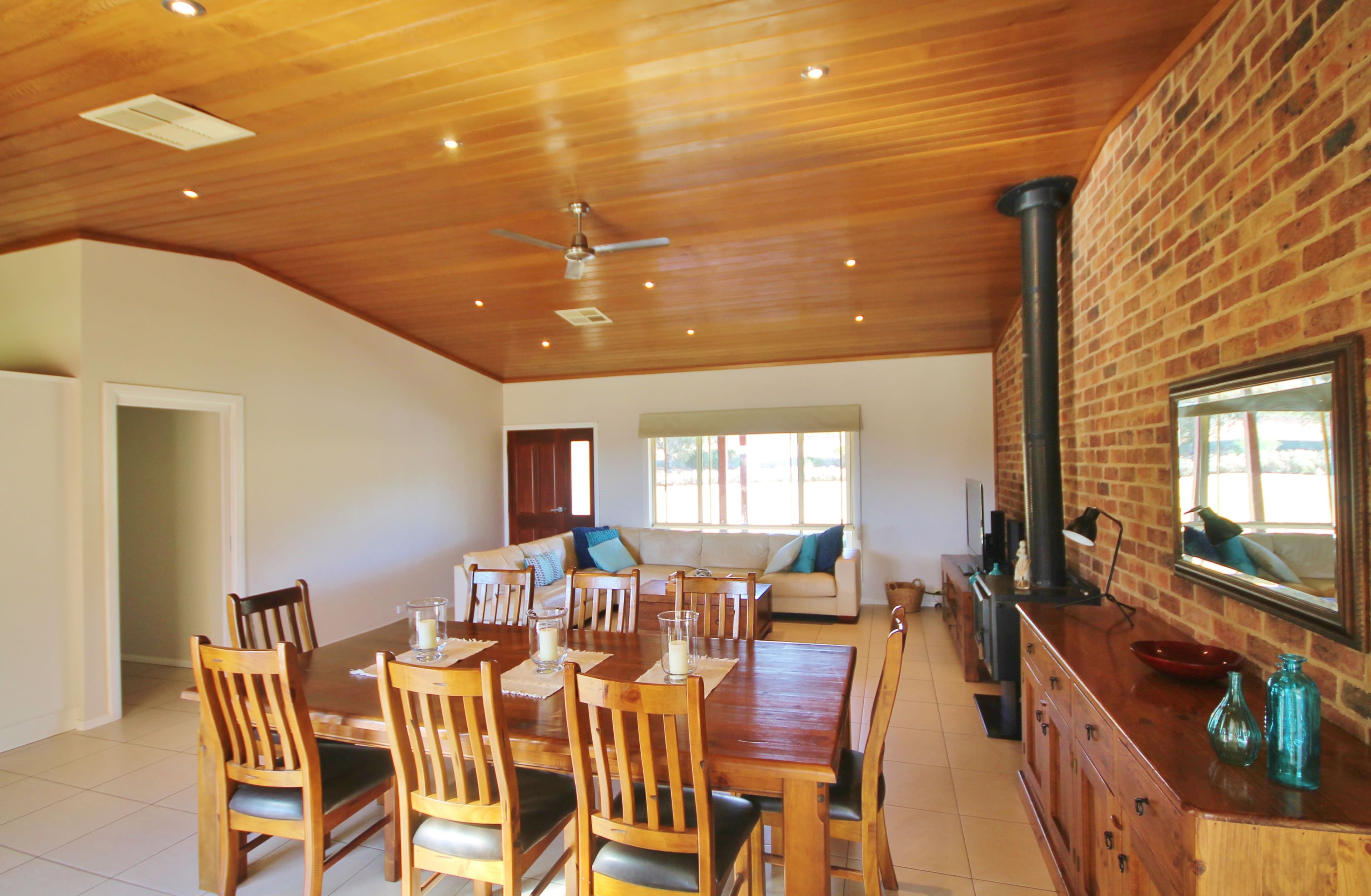 9 Mcmillans Road, Young - Thumbnail 8