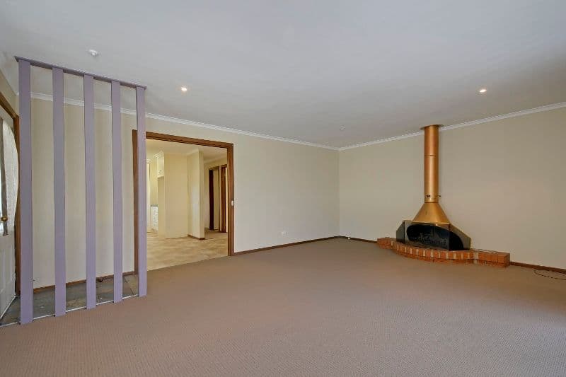 69 Grubb Avenue, TRARALGON VIC 3844, Traralgon - Thumbnail 2