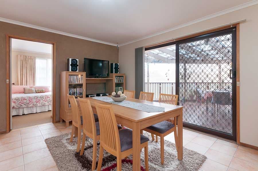 16 Longtown Court, Craigieburn VIC 3064, Craigieburn - Thumbnail 3