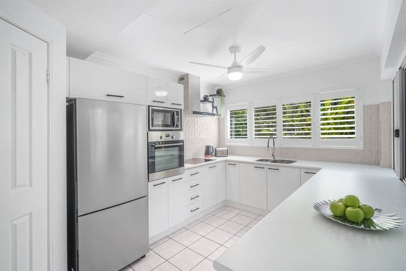 70-72 Cedar Road, Palm Cove QLD 4879, Palm Cove - Thumbnail 4