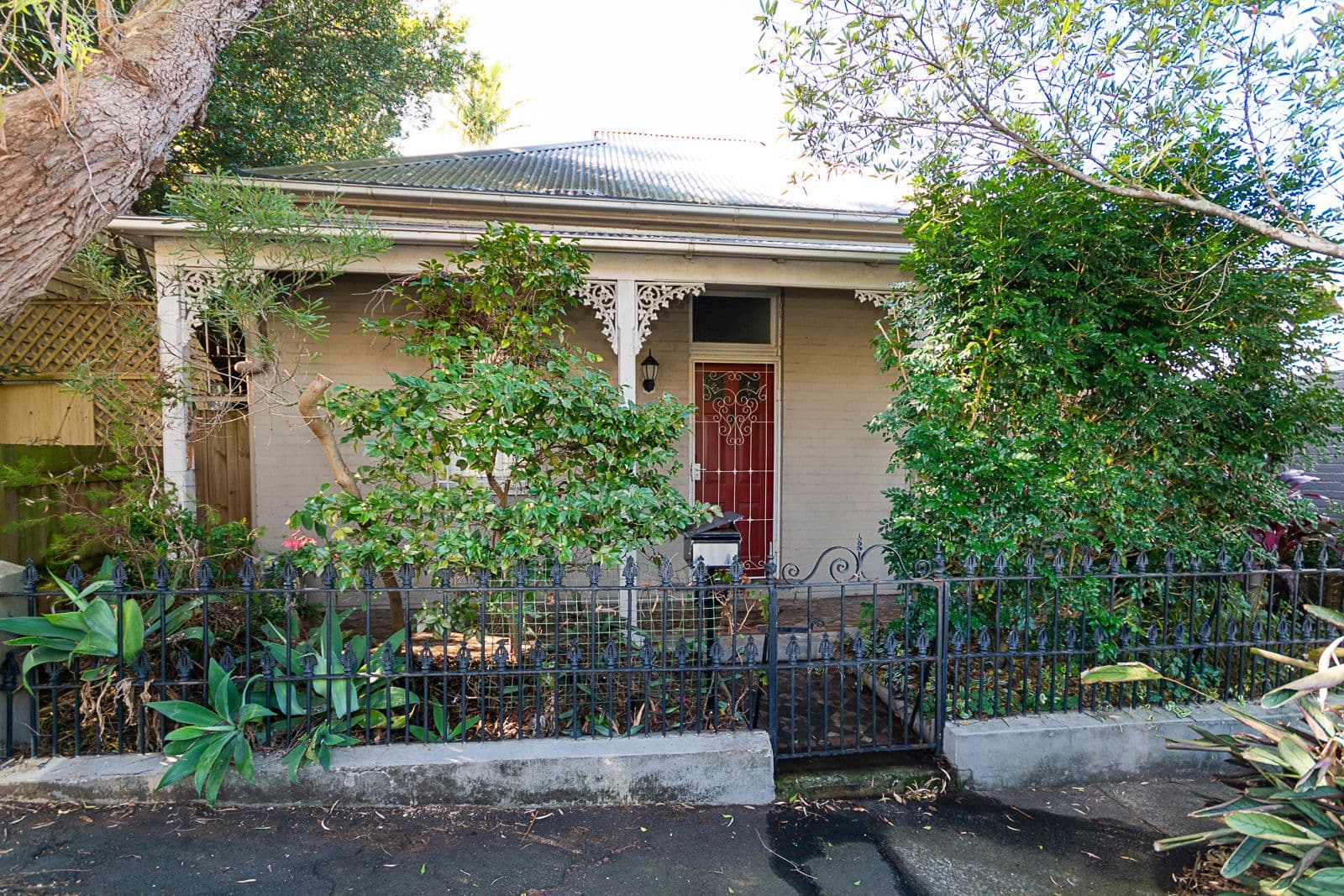 44 Commodore Street, Newtown NSW 2042, Newtown - Image 1
