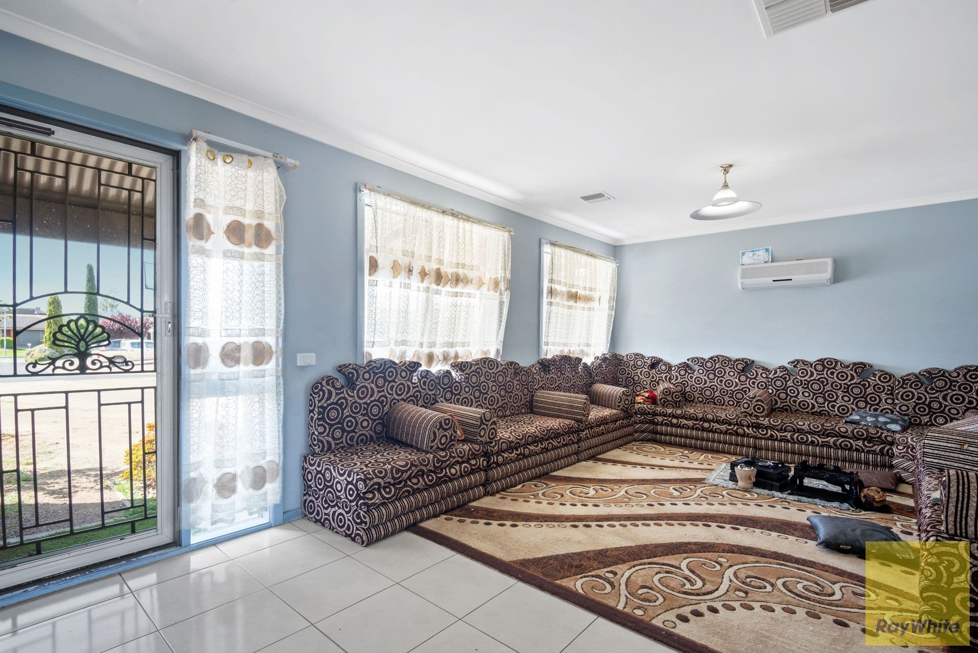 5 Innkeeper Place, Hoppers Crossing VIC 3029, Hoppers Crossing - Thumbnail 2