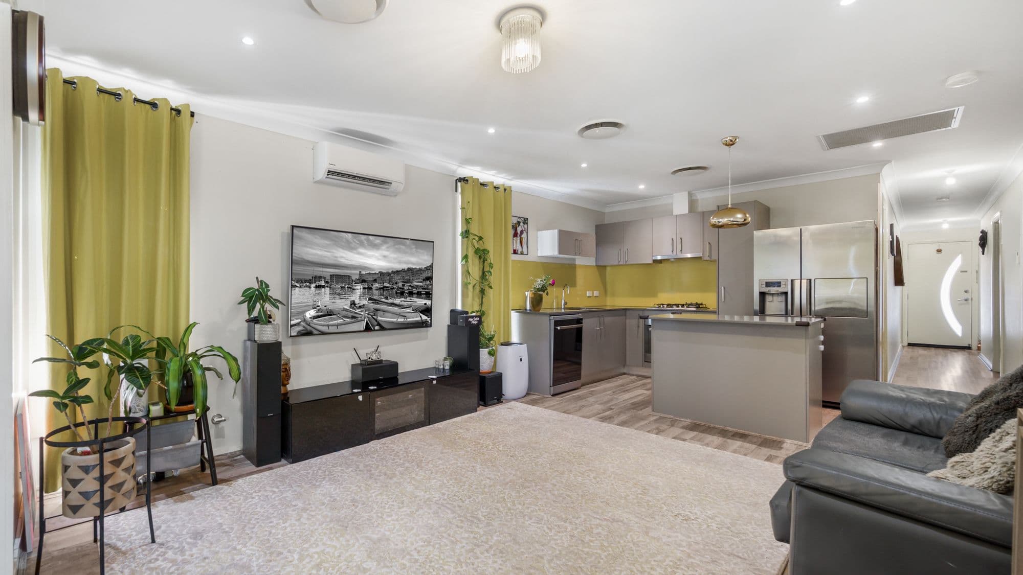107 Matthew Bell Way, JORDAN SPRINGS NSW 2747, Jordan Springs - Thumbnail 2