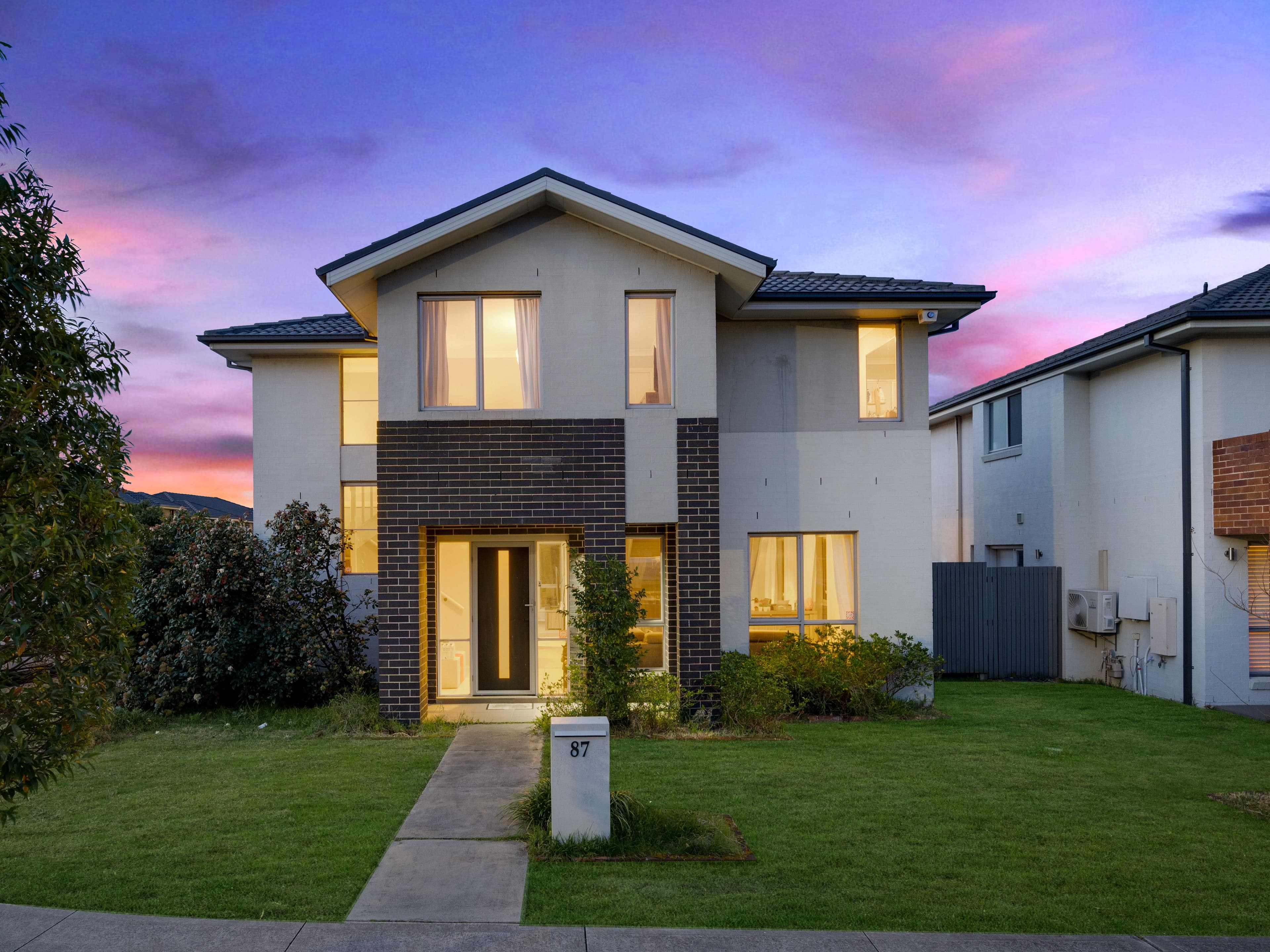 87 Northampton Drive, Glenfield NSW 2167, Glenfield - Image 1