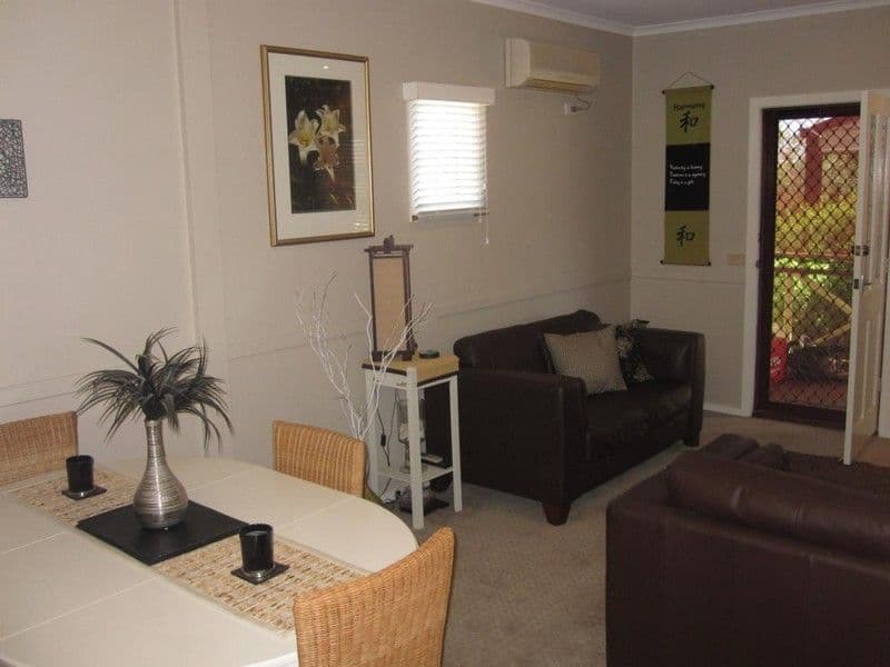 27 Herriot Street, HEATHCOTE VIC 3523, Heathcote - Thumbnail 2