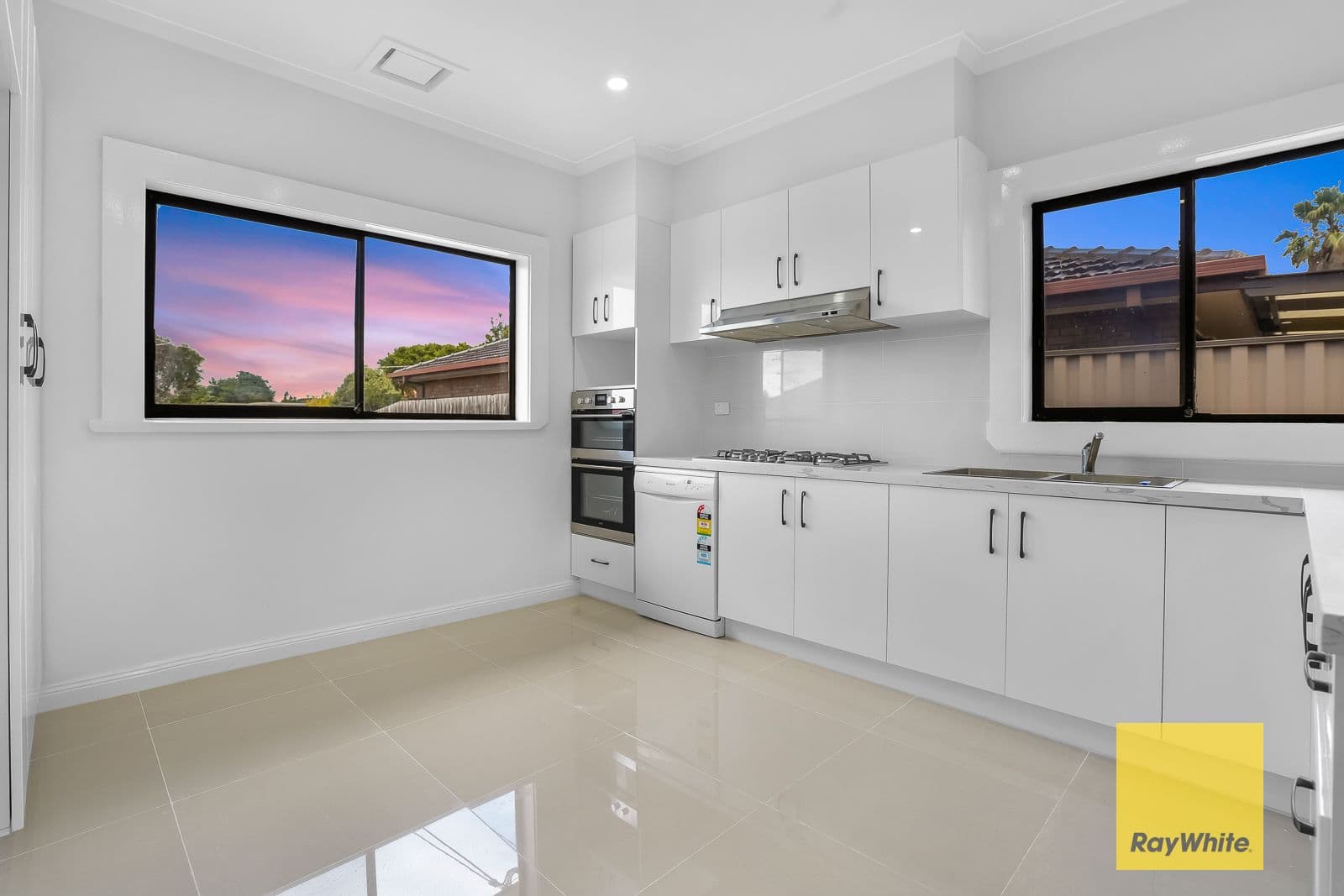 27 Macedon Street, Hoppers Crossing VIC 3029, Hoppers Crossing - Thumbnail 5
