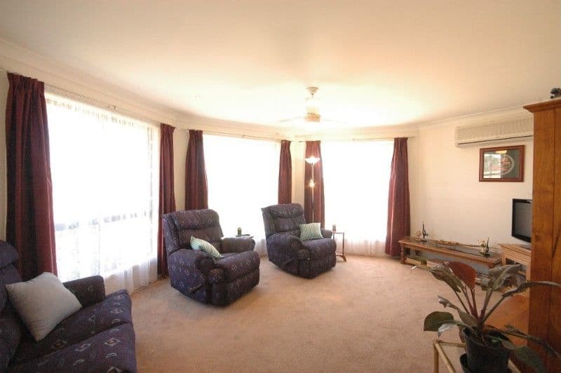 18 Mooney Street, HARLAXTON QLD 4350, Harlaxton - Thumbnail 2