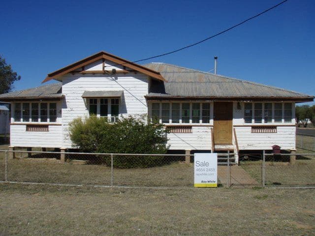 138 Alfred Street, CHARLEVILLE QLD 4470, Charleville - Thumbnail 3