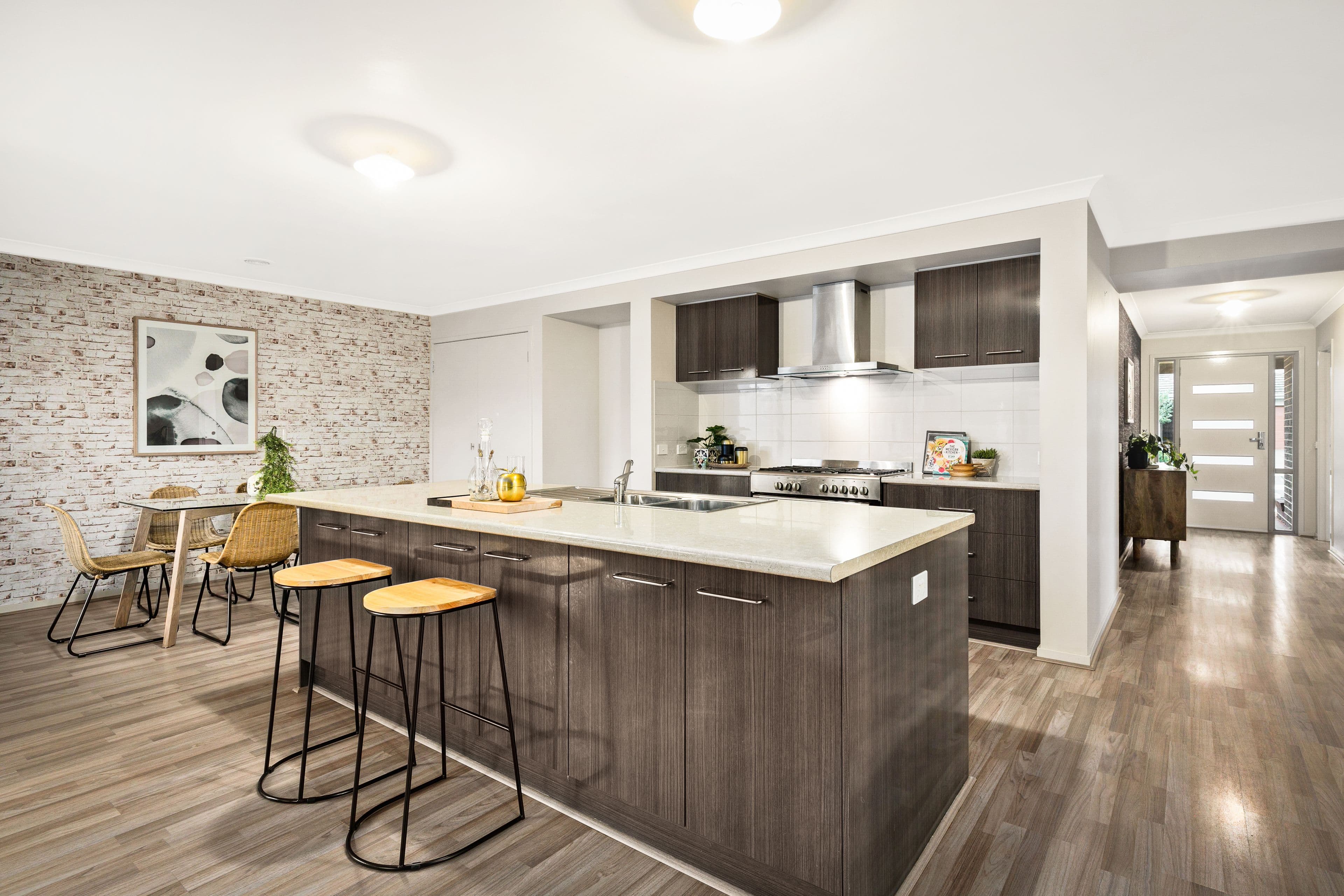 23 Victory Drive, Pakenham VIC 3810, Pakenham - Thumbnail 2