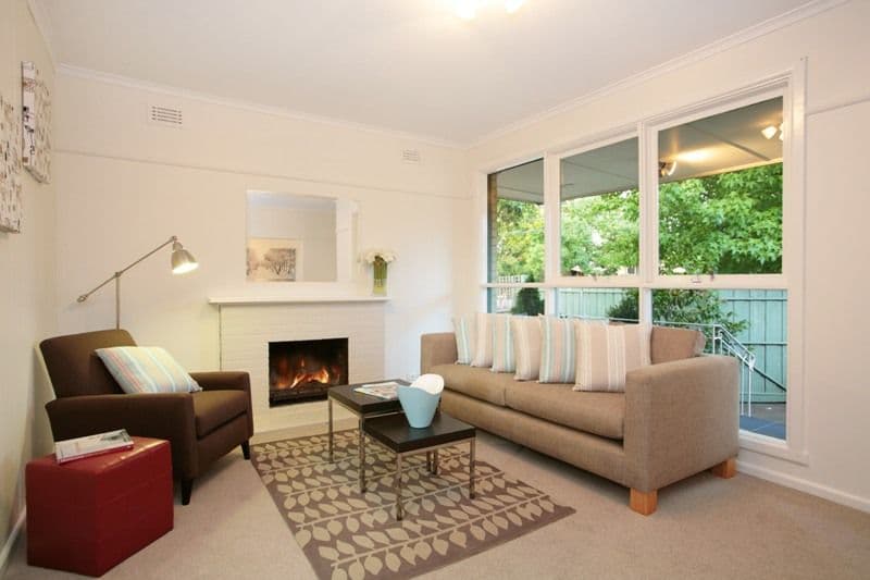24 Hampshire Road, FOREST HILL VIC 3131, Forest Hill - Thumbnail 2