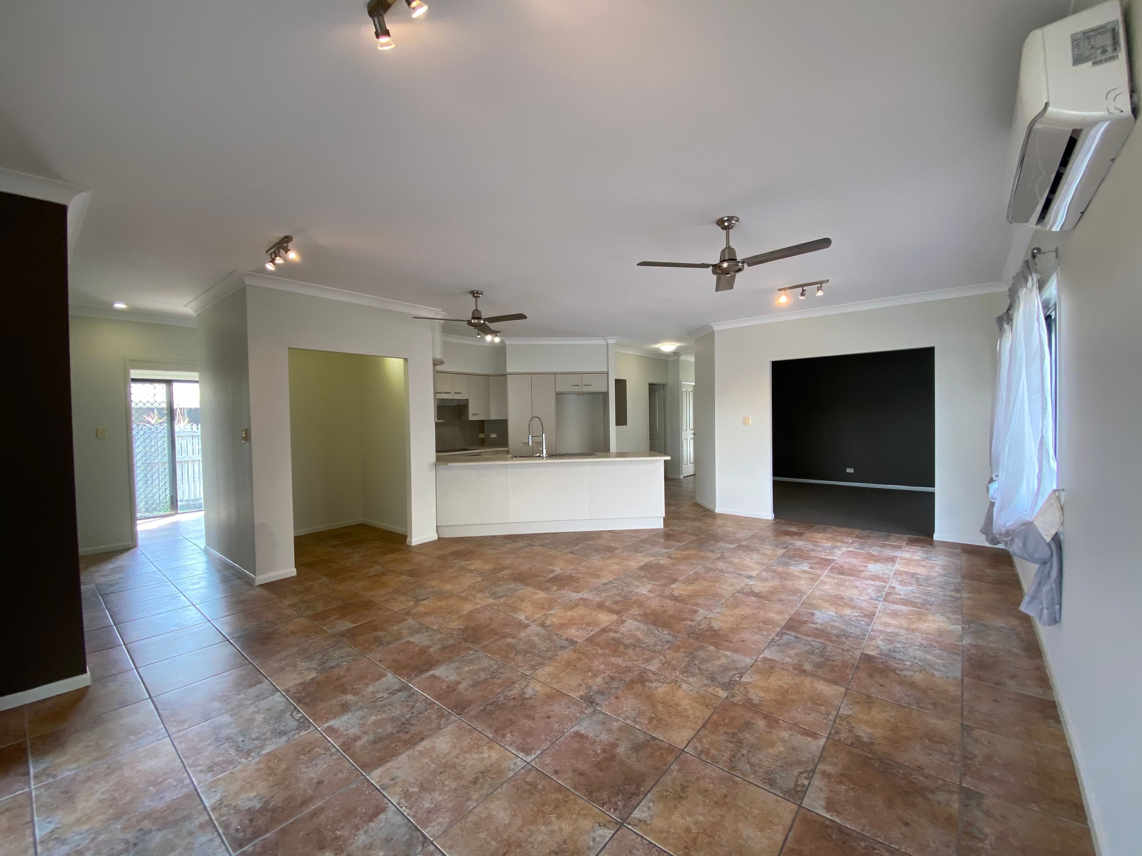 42 Dunlop Street, Kelso QLD 4815, Kelso - Thumbnail 4