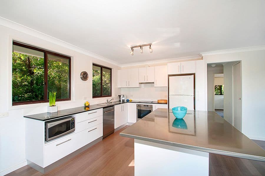 20 Geraldton Place, YARRAWARRAH NSW 2233, Yarrawarrah - Thumbnail 2