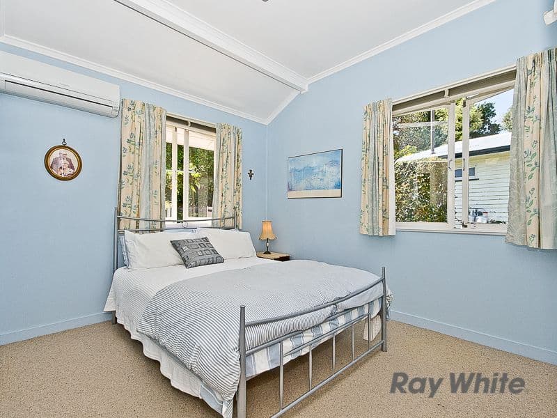 31 Burrowa Street, STAFFORD QLD 4053, Stafford - Thumbnail 8