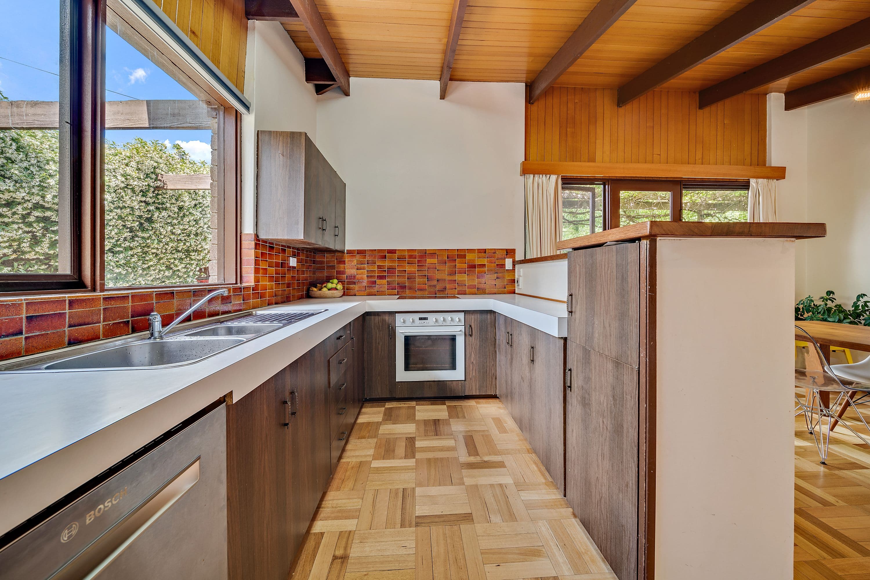31 Bambridge Street, Weetangera ACT 2614, Weetangera - Thumbnail 6